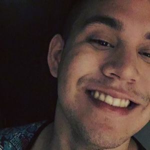 Meet your Posher, Julio